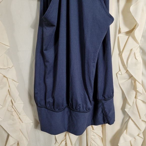 Lululemon No Limits Tank Inkwell Assorted Stripe Surge 4 - Picture 9 of 10